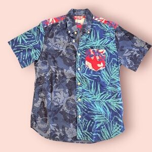 GAP Men's Tropical Blue and Red Button Down Shirt